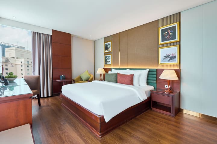 KiN Hotel Thi Sach Edition