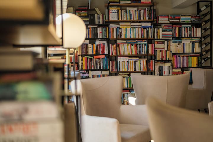 Azores Book Hotel