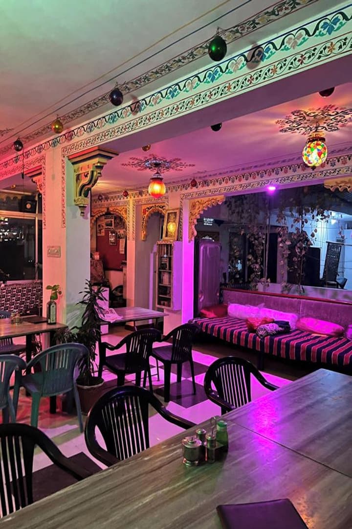Nukkad Guest House Near Lake Pichola