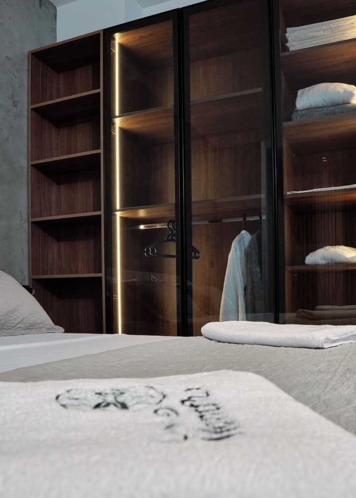 Montflux Hotel