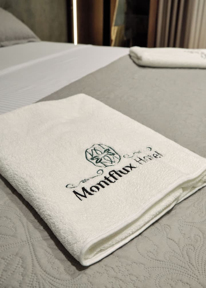 Montflux Hotel