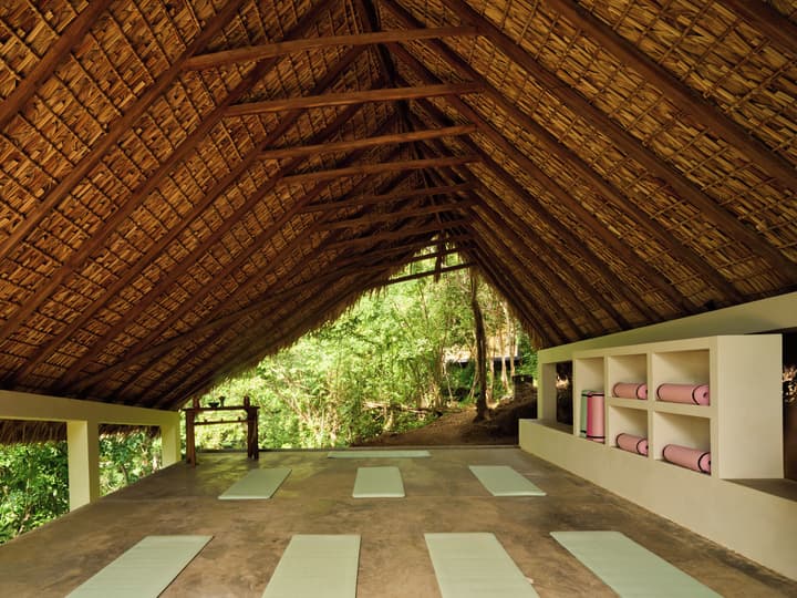 Cocolia Hotel