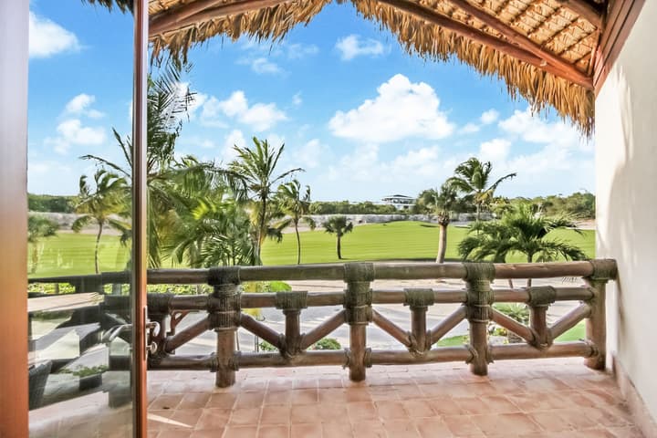 All-inclusive Ocean View Cap Cana Villa With Chef Butler Maid Pool Jacuzzi Eden Roc Beach Access