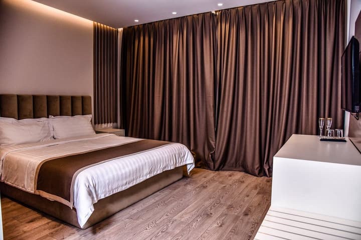 VH Broad Way Tirana Center Hotel