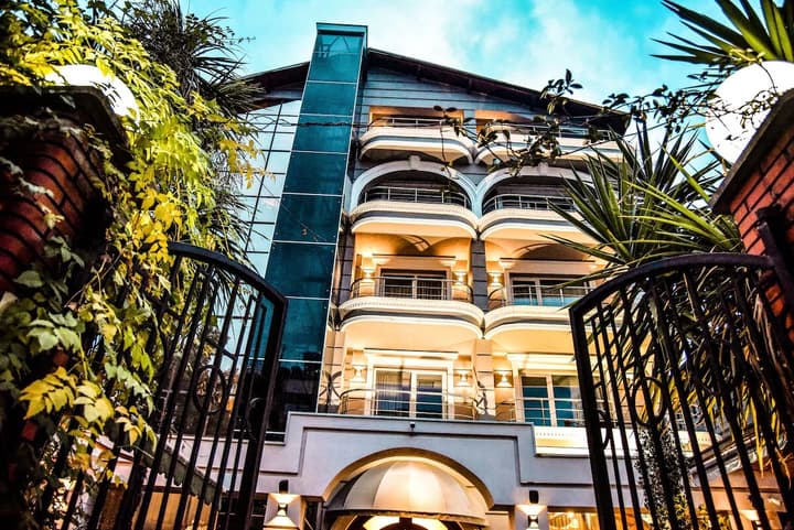 VH Broad Way Tirana Center Hotel