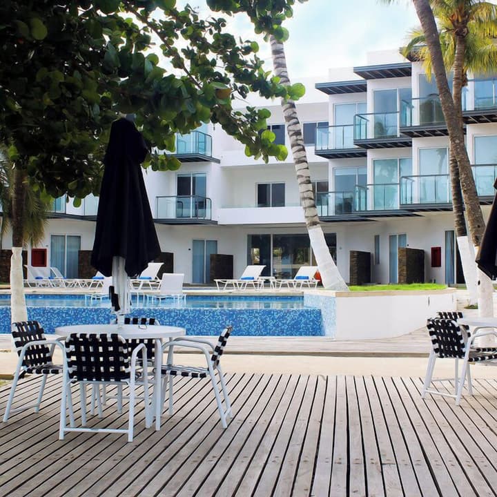 Hotel Paradise Oasis