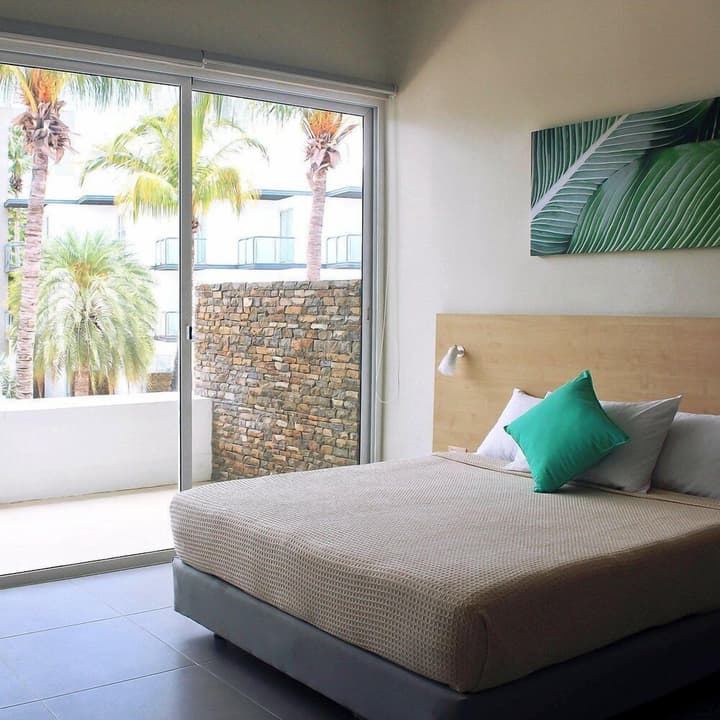 Hotel Paradise Oasis