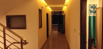 Del Fox Hotel New Delhi - Just a Minute Away From New Delhi Railway Station and Connaught Place