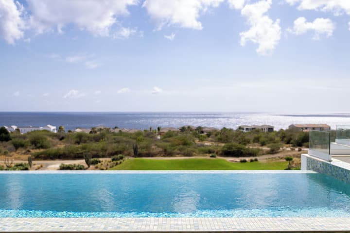 The Cape at Blue Bay Golf & Beach Resort
