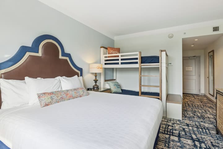 Dollywood's DreamMore Resort