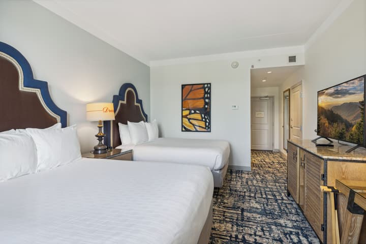 Dollywood's DreamMore Resort