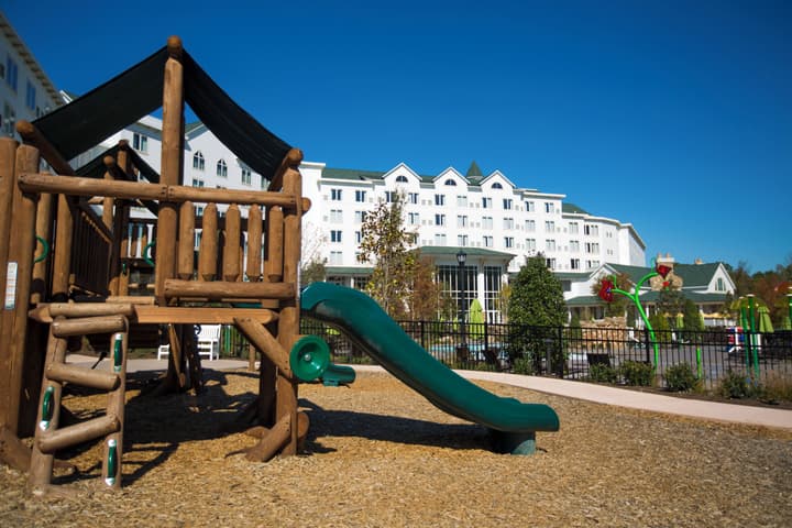 Dollywood's DreamMore Resort
