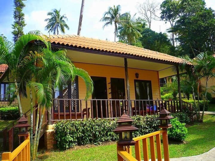 Paradise Bungalows