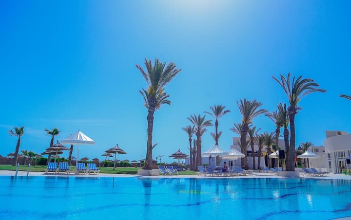 Aljazira Beach & Spa