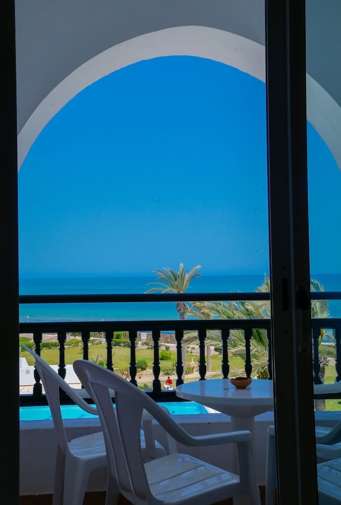 Aljazira Beach & Spa