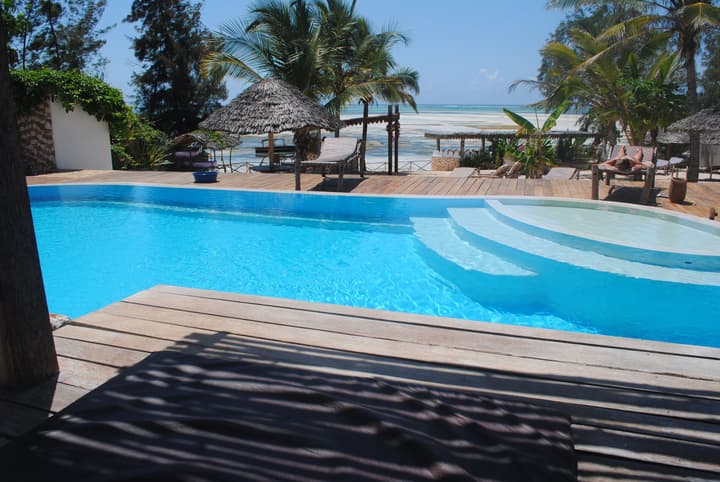 Seasons Lodge Zanzibar