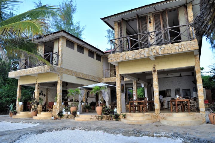 Seasons Lodge Zanzibar