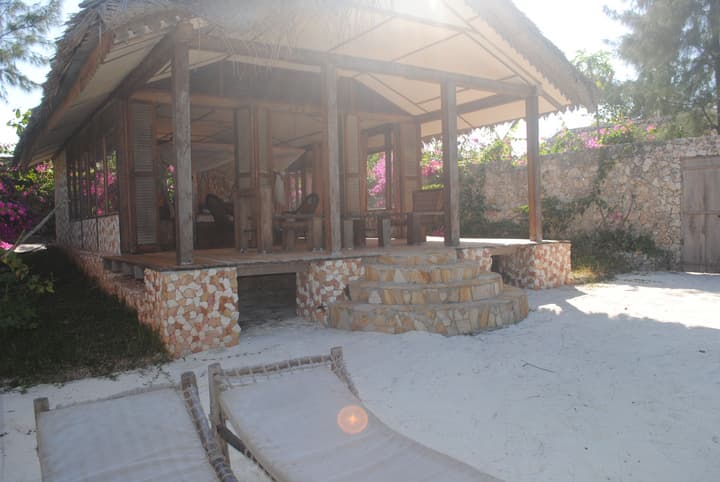 Seasons Lodge Zanzibar