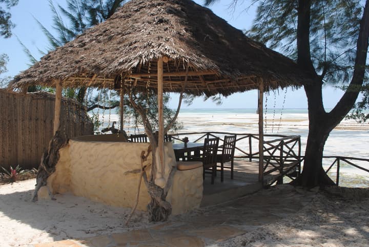 Seasons Lodge Zanzibar