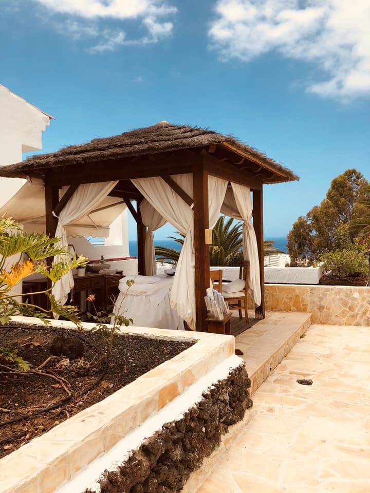 Regency Torviscas Apartments Suites