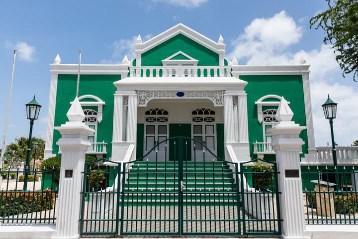 Punto di Oro Residences