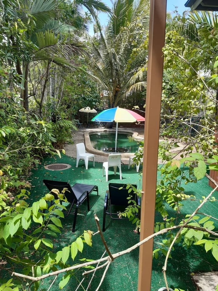 Travellers Paradise Heritage Historical Place - Hostel