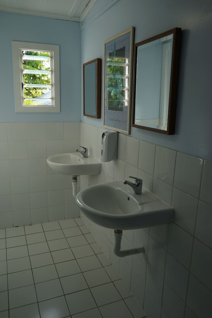 Travellers Paradise Heritage Historical Place - Hostel
