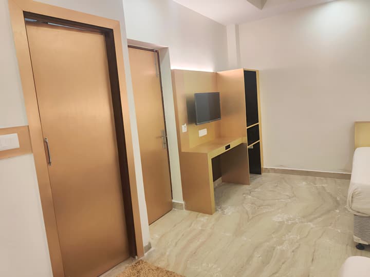 Hotel Nirmal Mahal by Sushant Travels
