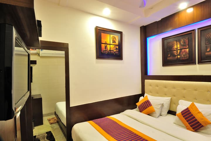 Hotel Nirmal Mahal by Sushant Travels