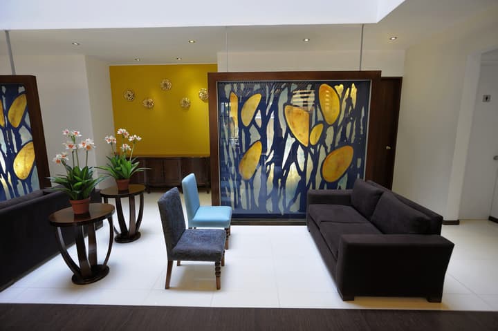 Mint Hotel