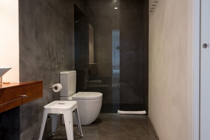 Cheap & Chic Hotel