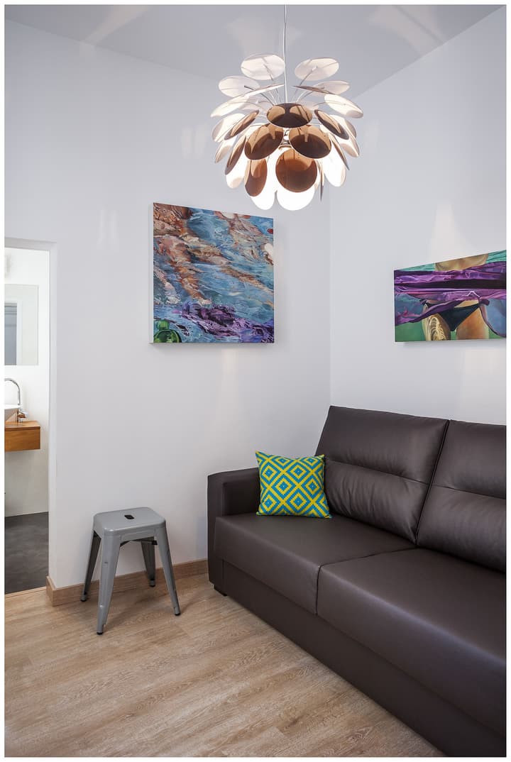 Cheap & Chic Hotel