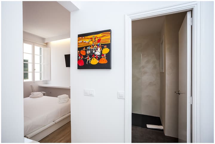 Cheap & Chic Hotel