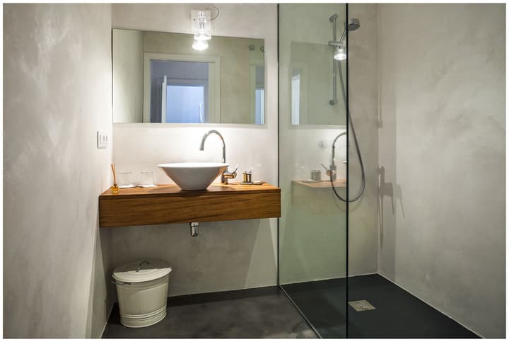 Cheap & Chic Hotel