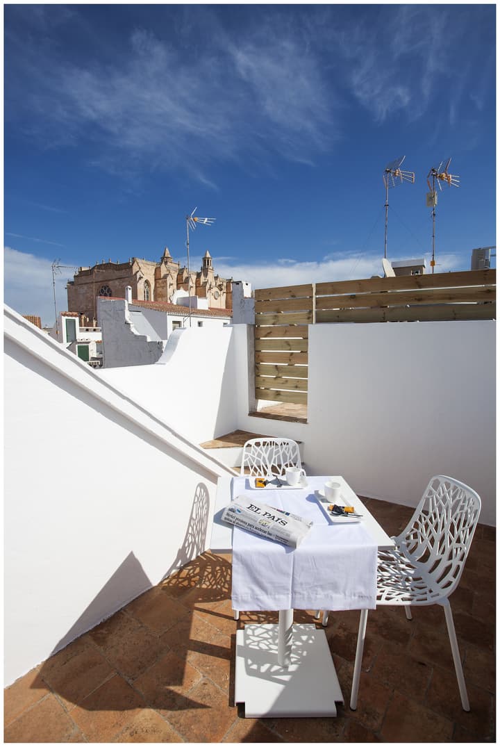 Cheap & Chic Hotel