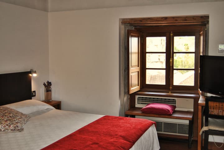 Hotel Rural El Mondalón