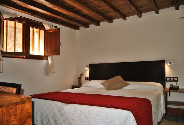 Hotel Rural El Mondalón