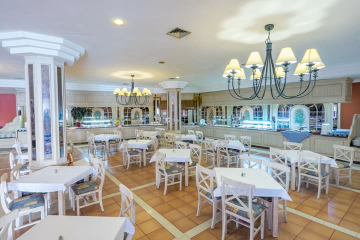 Hotel Royal Suite