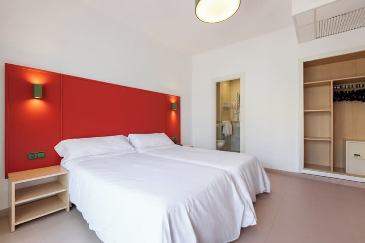 The Red Hotel by Ibiza Feeling - Adults only