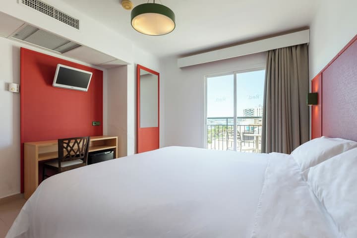 The Red Hotel by Ibiza Feeling - Adults only