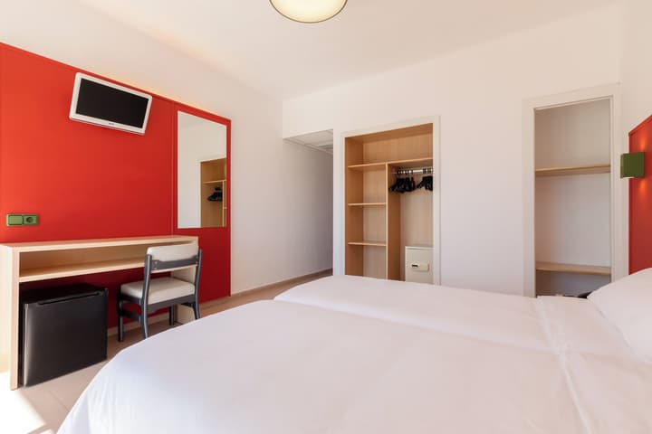 The Red Hotel by Ibiza Feeling - Adults only