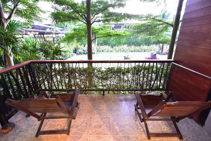 The Breeze Lipe Resort