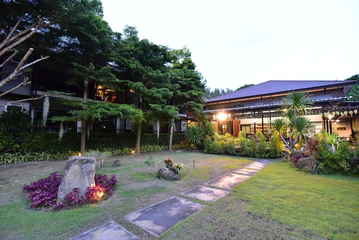 The Breeze Lipe Resort