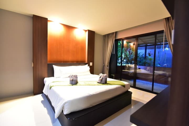 The Breeze Lipe Resort