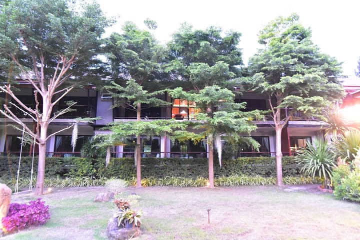 The Breeze Lipe Resort