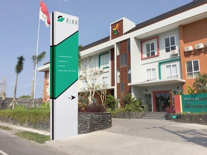 Zizz Convention Hotel
