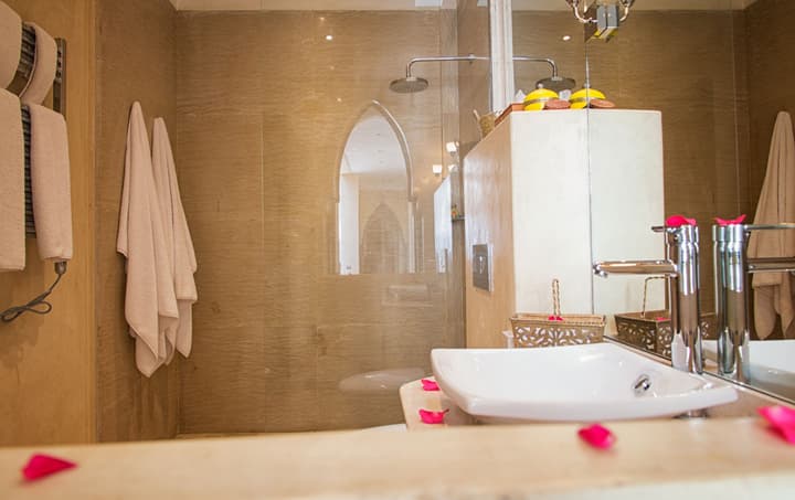 Riad Infinity Sea