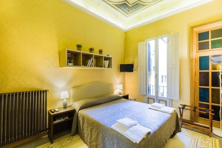 Cavour 10