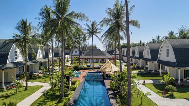 Jambuluwuk Oceano Resort Gili Trawangan