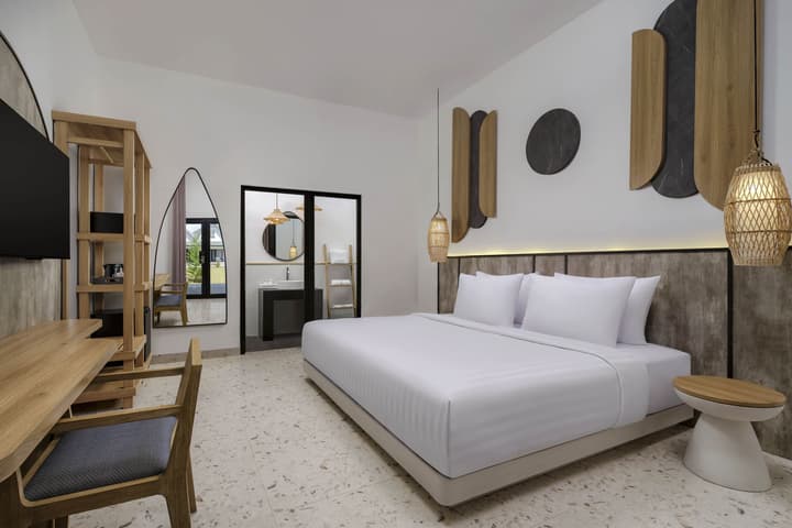 Jambuluwuk Oceano Resort Gili Trawangan